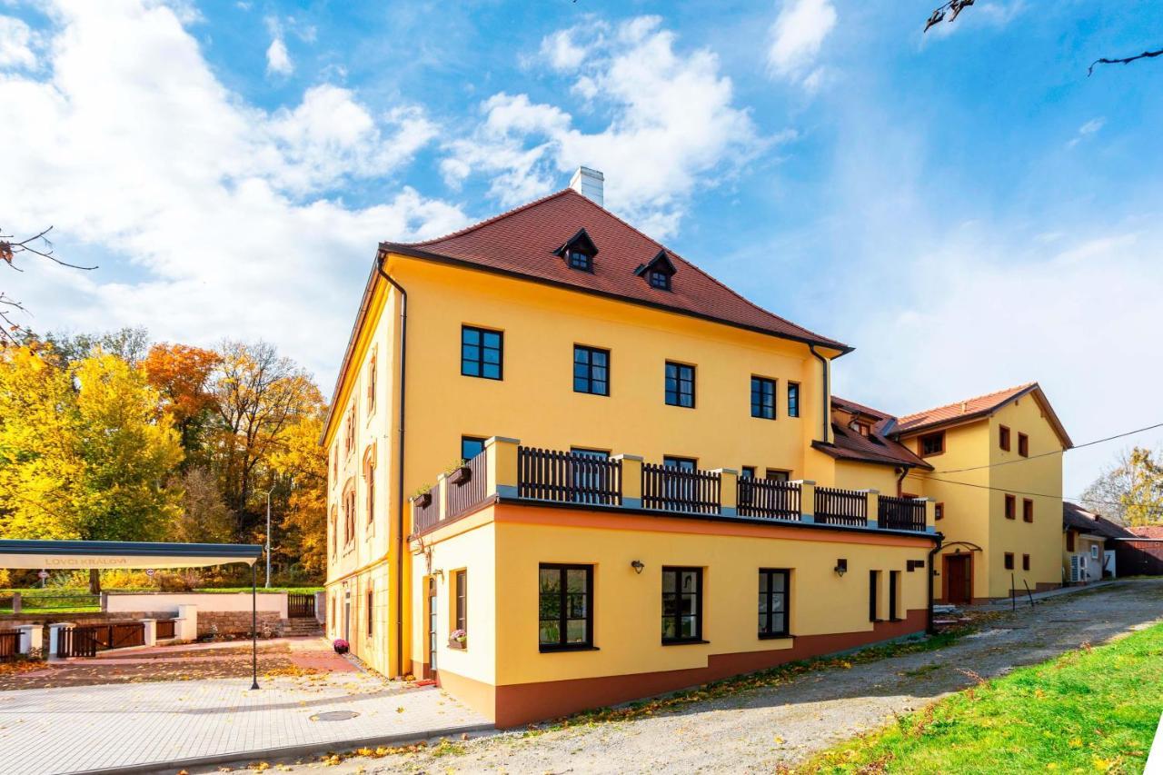 Hotel Vila Lovcu Kralovych Český Krumlov Exterior foto